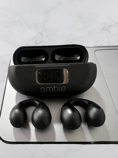 AUDIFONOS AMBIE CON PANTALLA