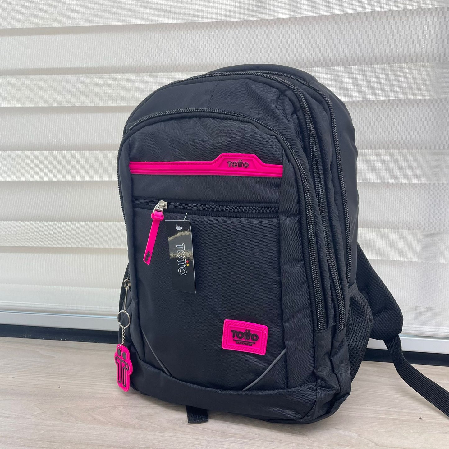 MORRAL TOTTO GRANDE TRIPLE CIERRE