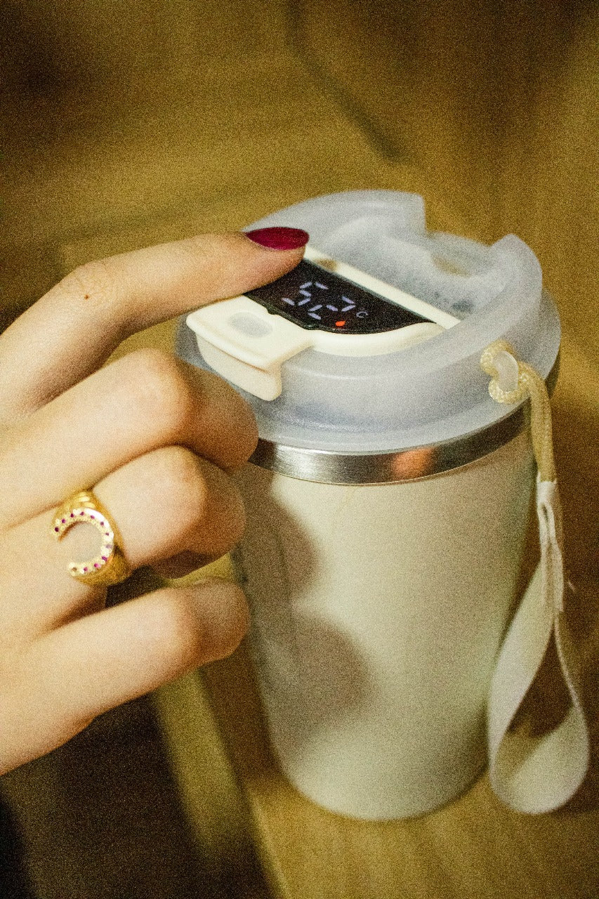 MUG HOTI 510 ml PANTALLA LED