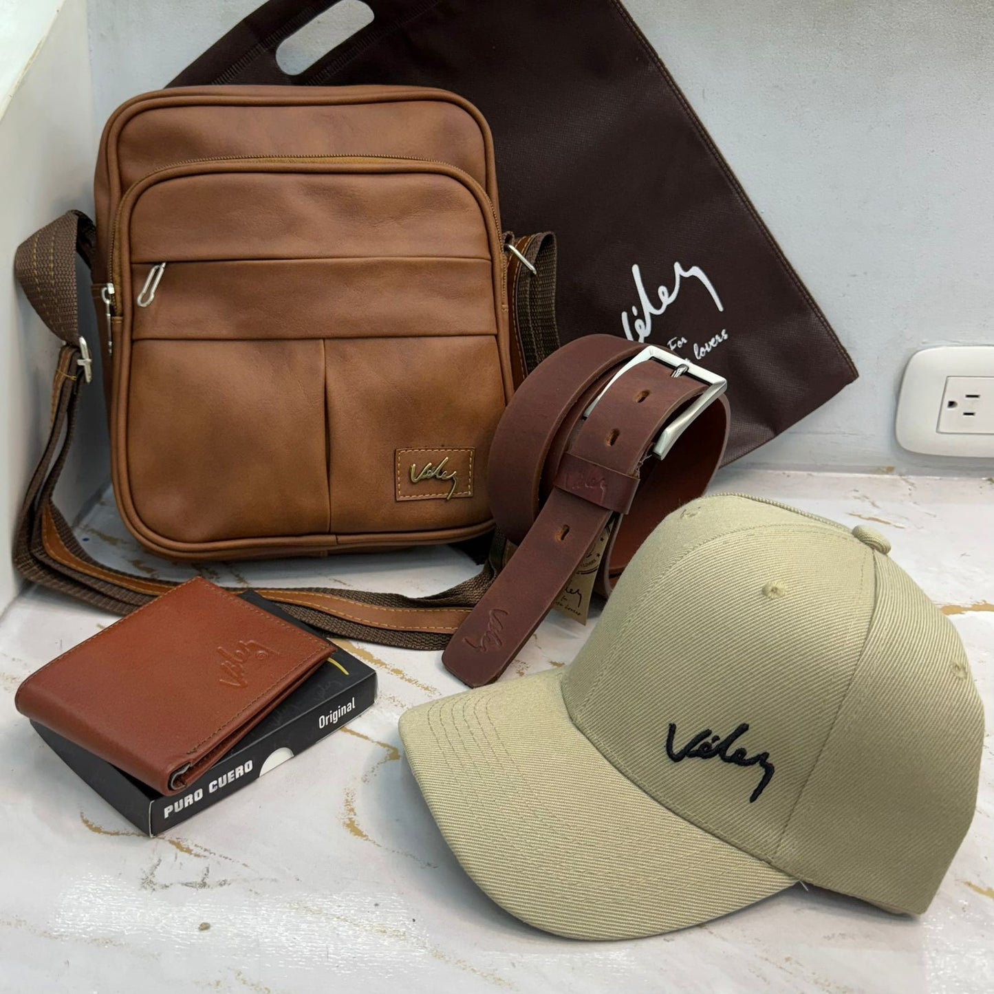 Set Exclusivo Vélez Larry con Gorra
